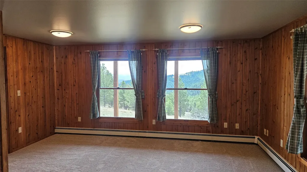 7450 Raven Road Helena MT 59602