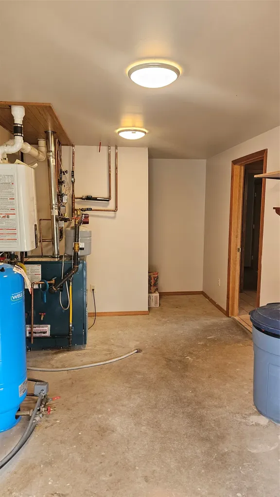 7450 Raven Road Helena MT 59602