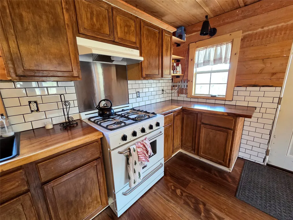 3080 Allen Gulch Road Wolf Creek MT 59648