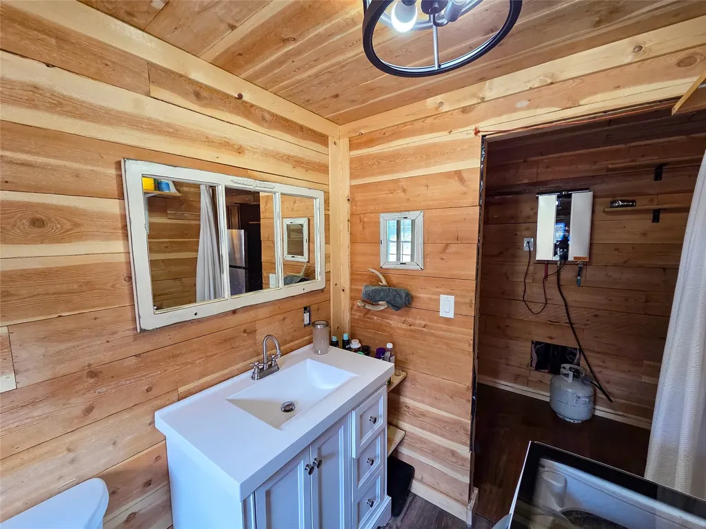 3080 Allen Gulch Road Wolf Creek MT 59648