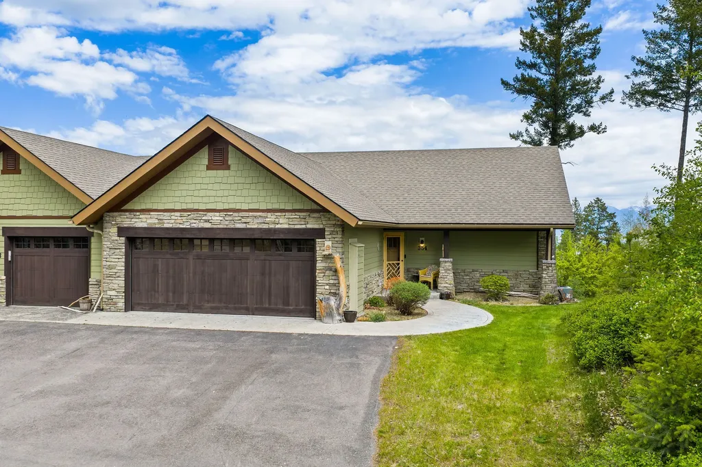 354 Jib Lane Lakeside MT 59922