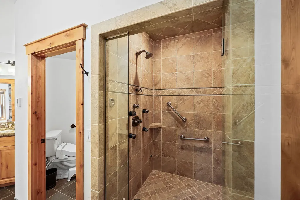354 Jib Lane Lakeside MT 59922