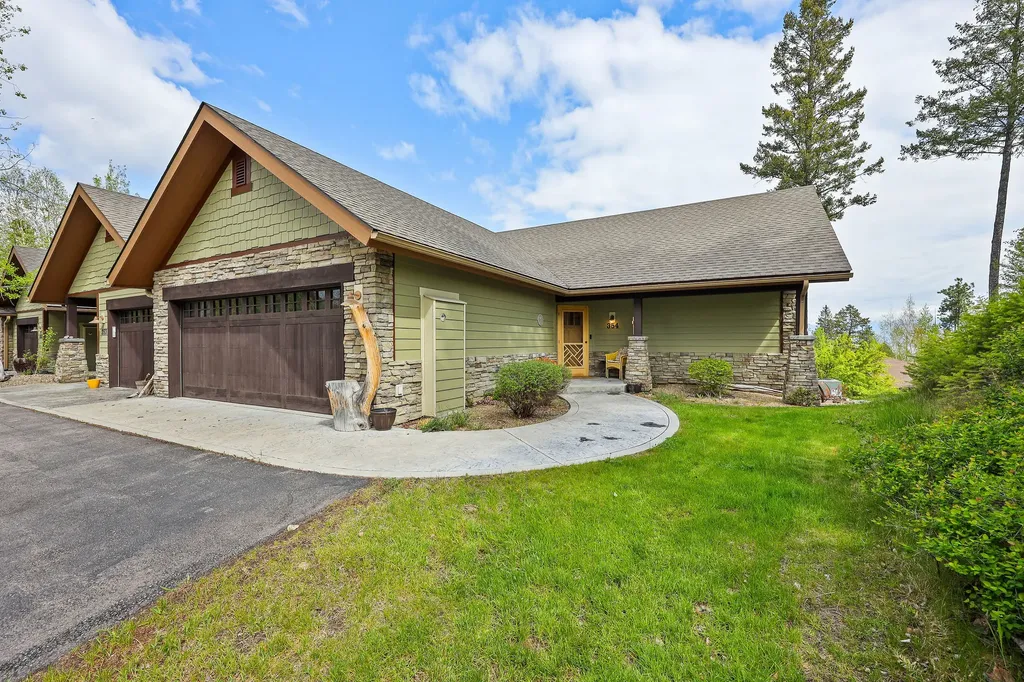354 Jib Lane Lakeside MT 59922