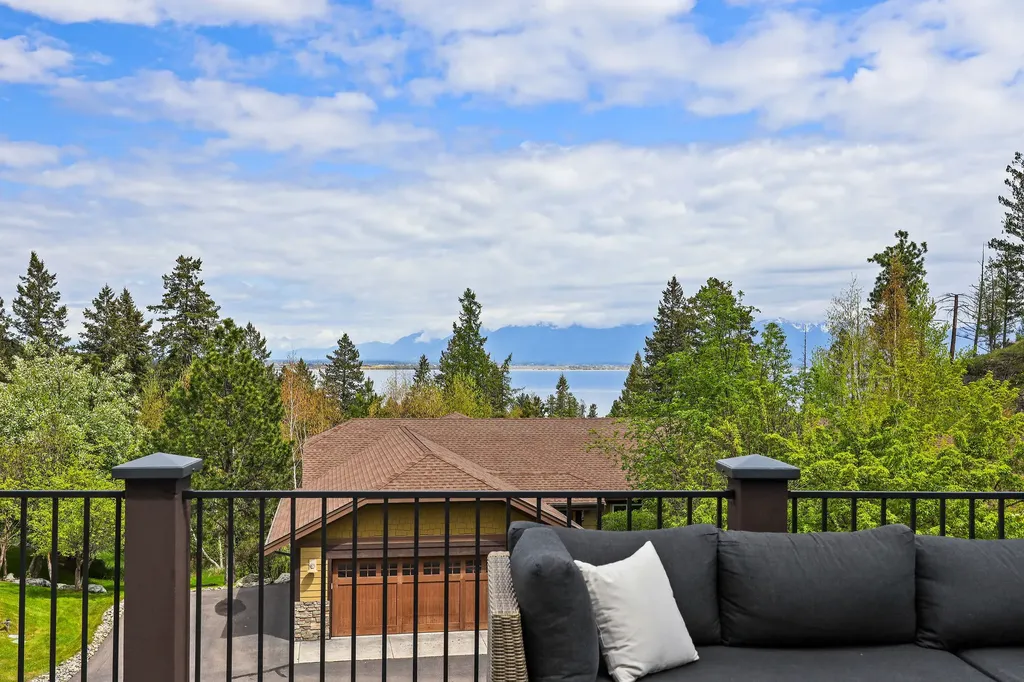 354 Jib Lane Lakeside MT 59922