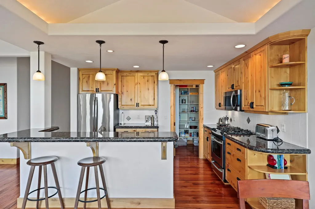 354 Jib Lane Lakeside MT 59922