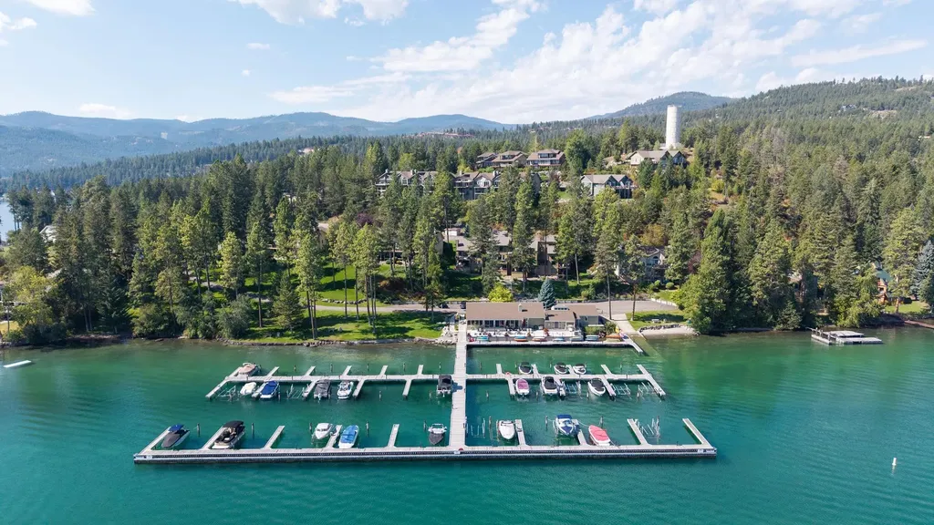 354 Jib Lane Lakeside MT 59922
