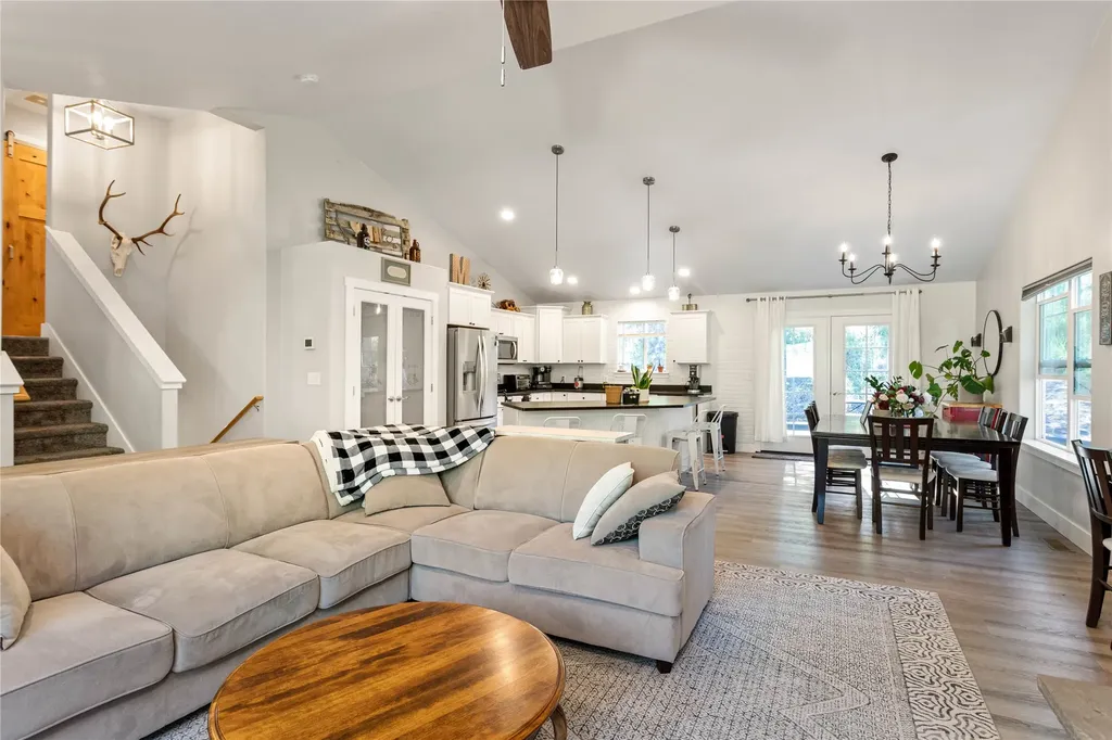 564 Peaceful Drive Bigfork MT 59911