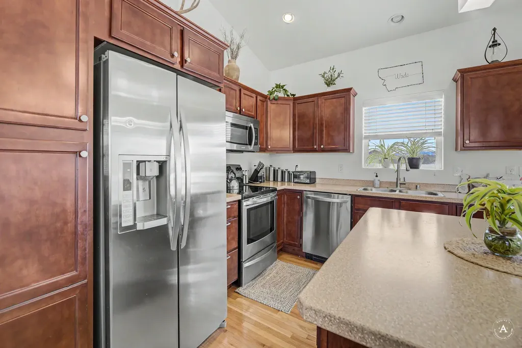 1011 Star Road Helena MT 59602