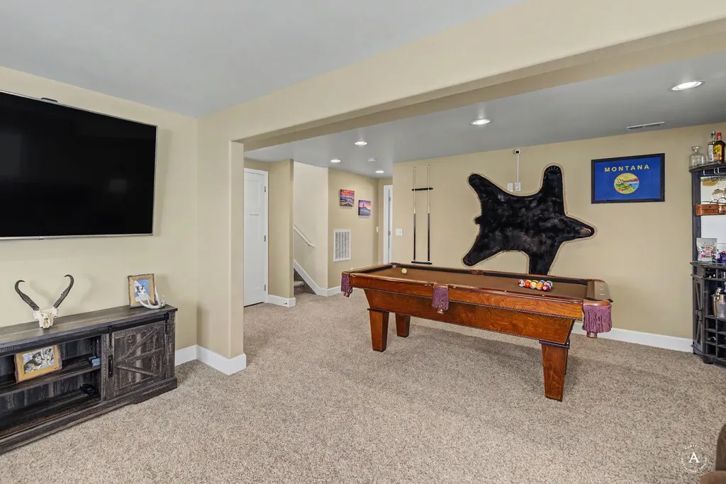 1011 Star Road Helena MT 59602