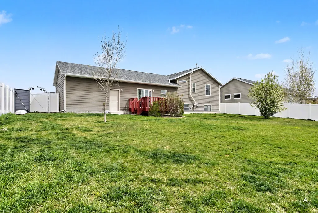 1011 Star Road Helena MT 59602