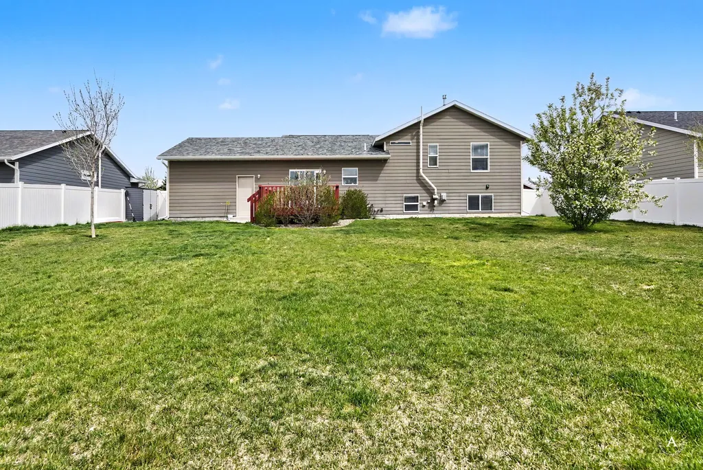 1011 Star Road Helena MT 59602