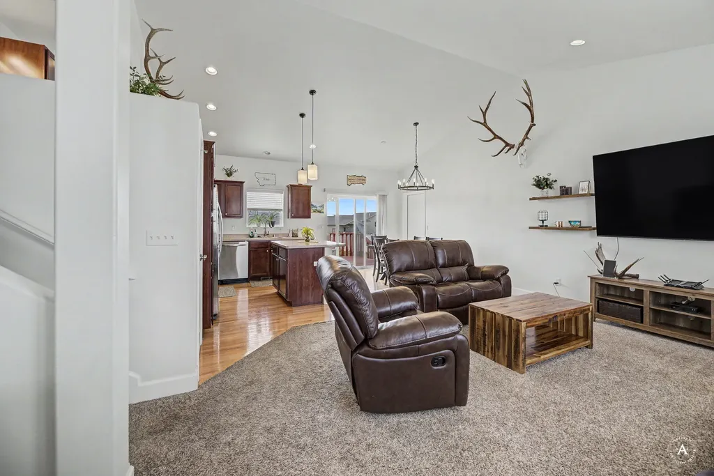 1011 Star Road Helena MT 59602