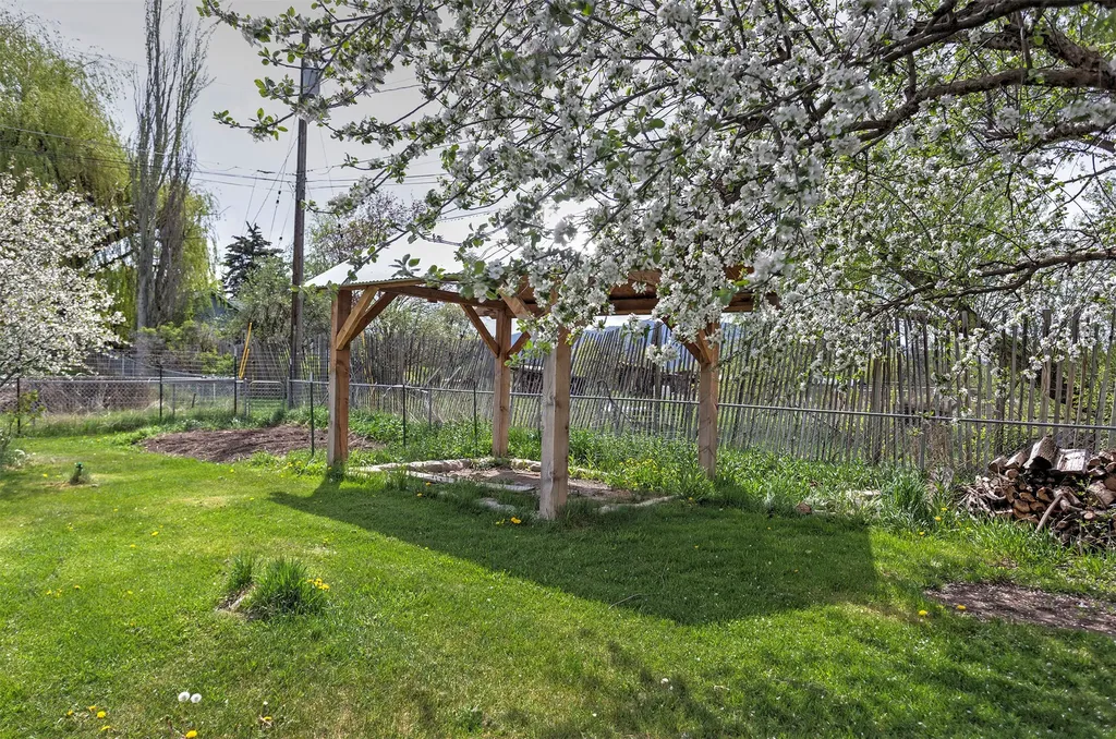 924 Gladis Drive Missoula MT 59804