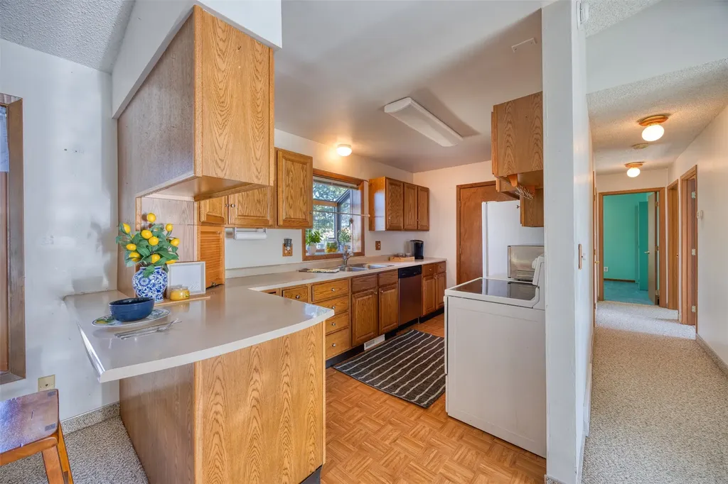 1709 32nd Street S Great Falls MT 59405