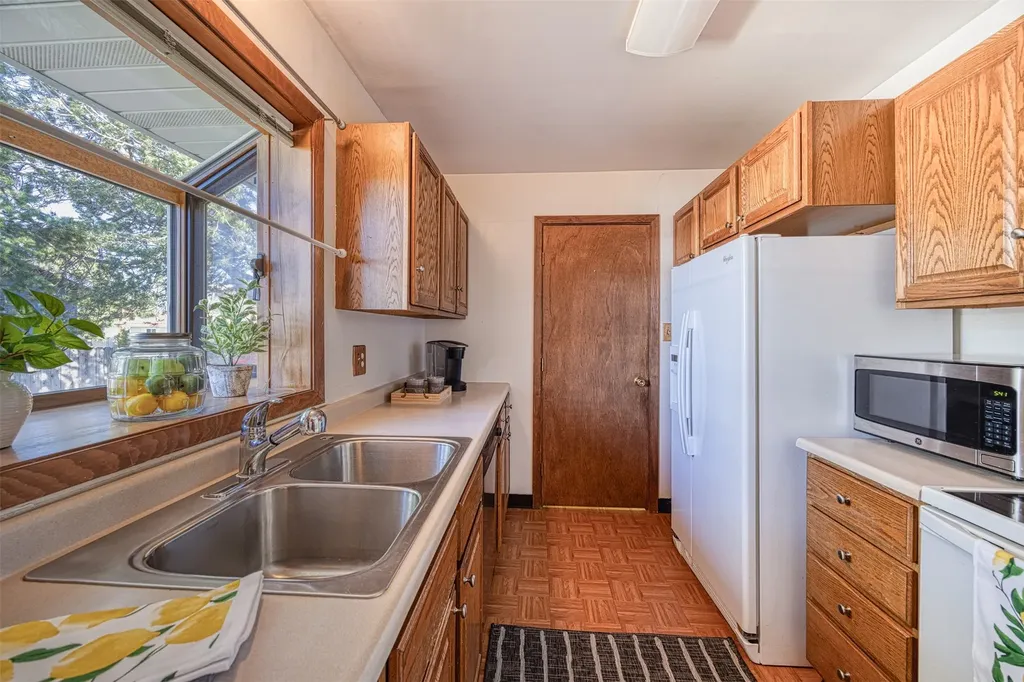 1709 32nd Street S Great Falls MT 59405