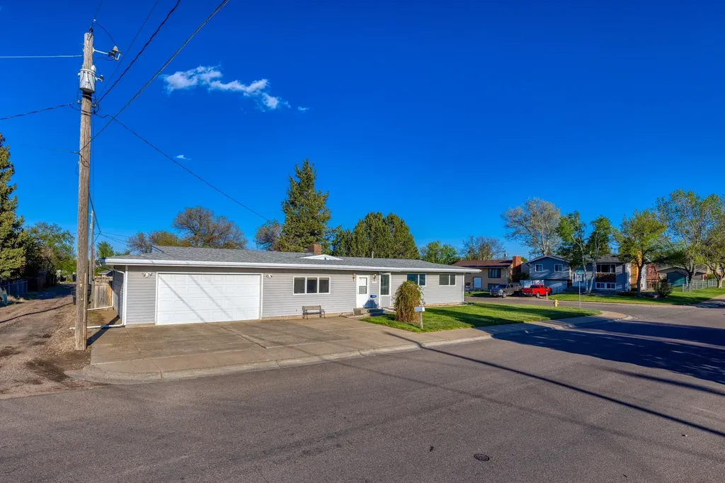 1709 32nd Street S Great Falls MT 59405