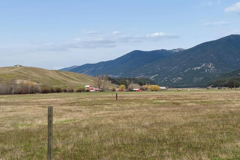 Nhn Us Highway 93 N Eureka MT 59917