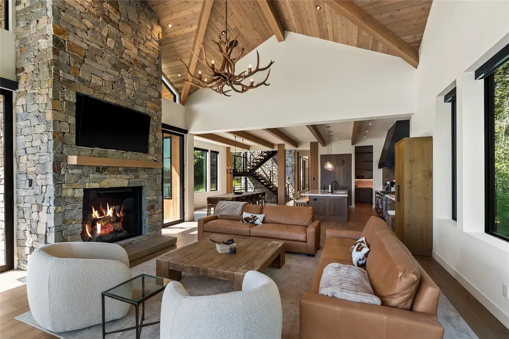 1500 W Lakeshore Drive Whitefish MT 59937