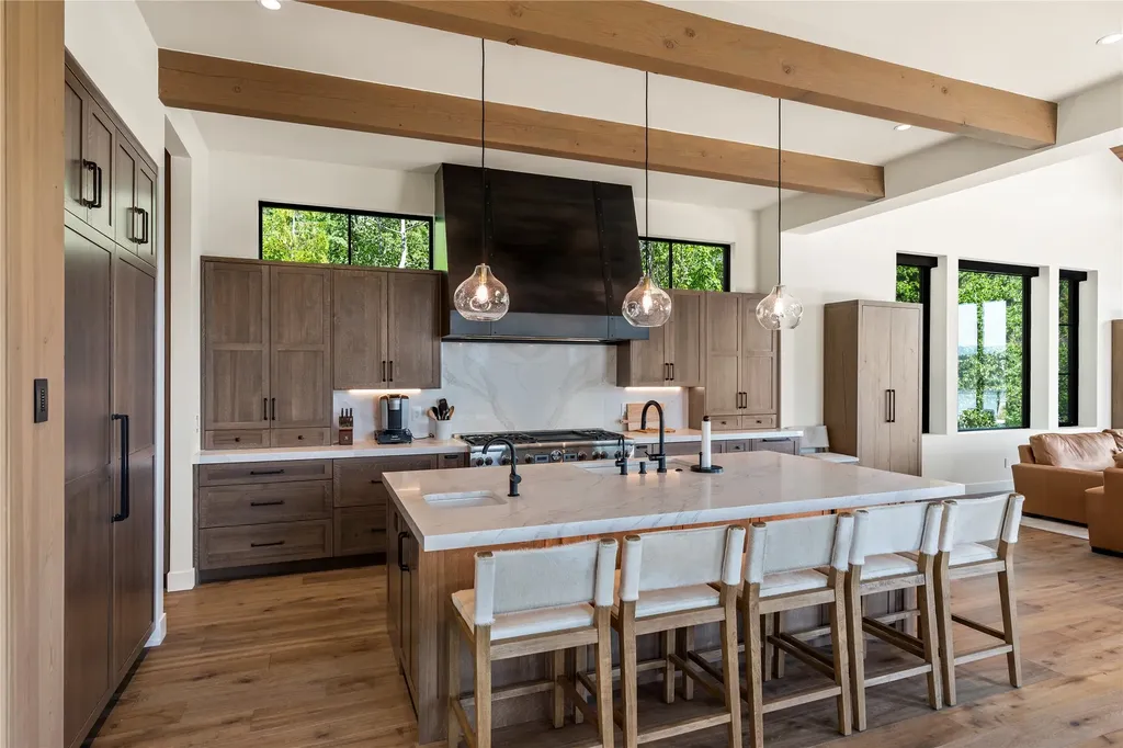 1500 W Lakeshore Drive Whitefish MT 59937