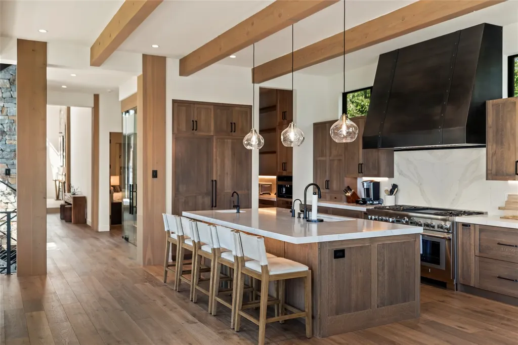 1500 W Lakeshore Drive Whitefish MT 59937