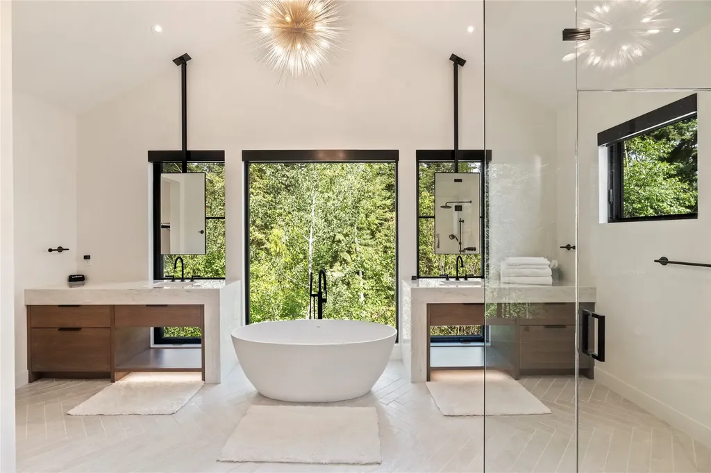 1500 W Lakeshore Drive Whitefish MT 59937
