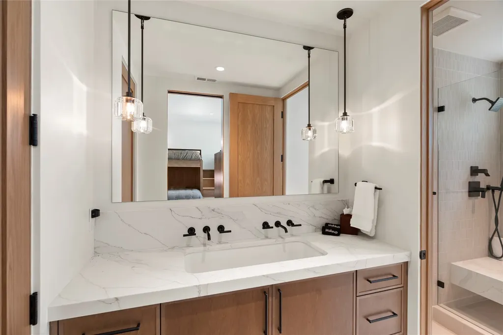 1500 W Lakeshore Drive Whitefish MT 59937