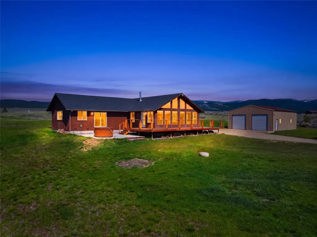 652 Pathfinder Road S Stevensville MT 59870