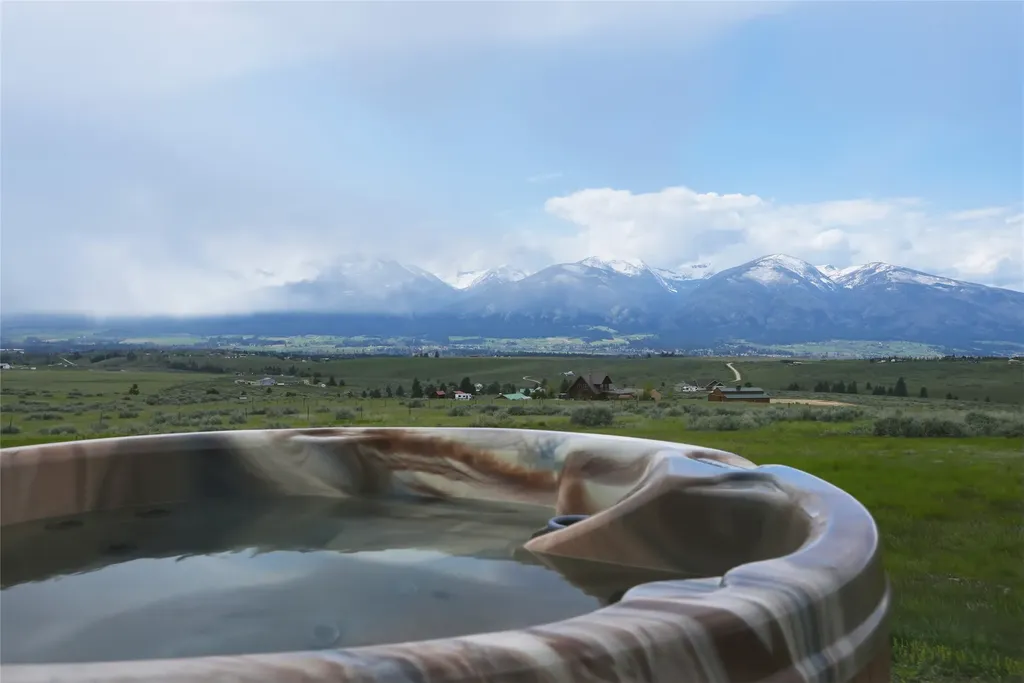 652 Pathfinder Road S Stevensville MT 59870