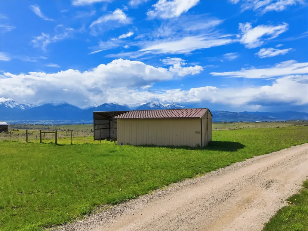 652 Pathfinder Road S Stevensville MT 59870
