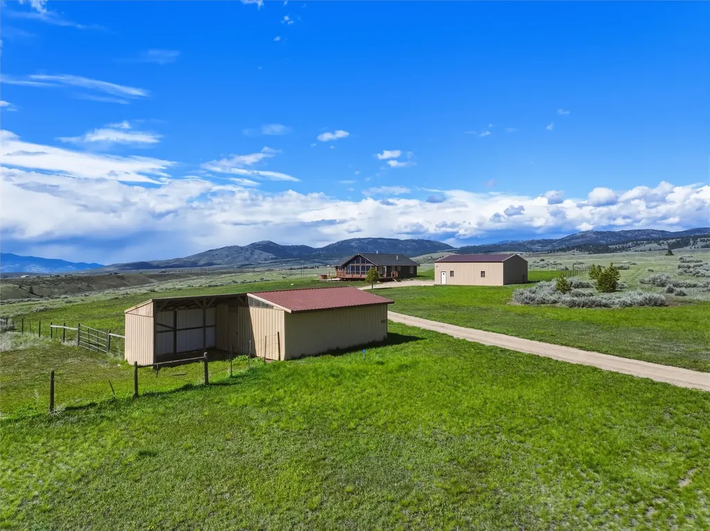 652 Pathfinder Road S Stevensville MT 59870