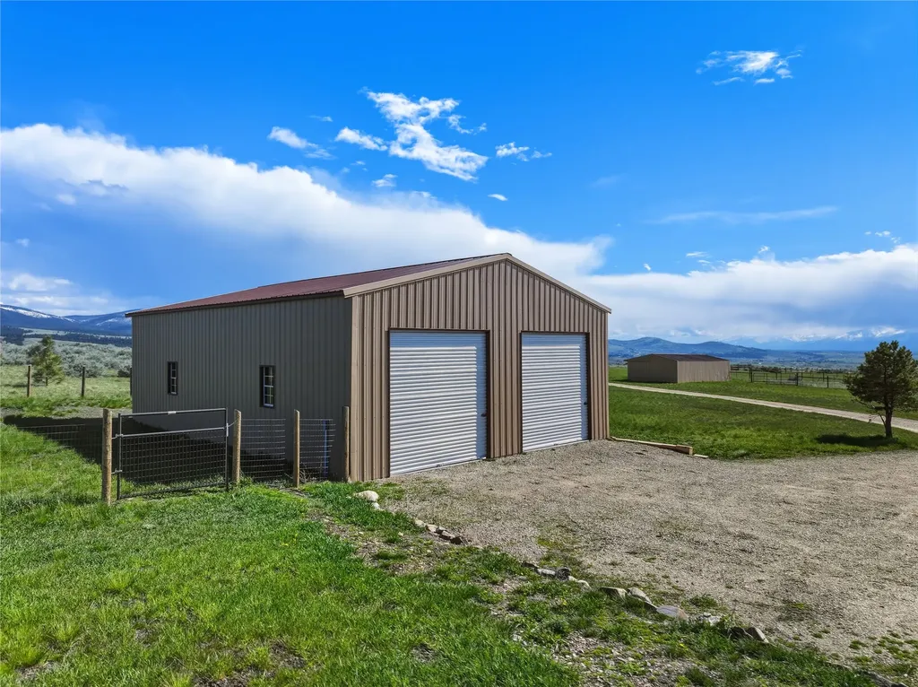 652 Pathfinder Road S Stevensville MT 59870
