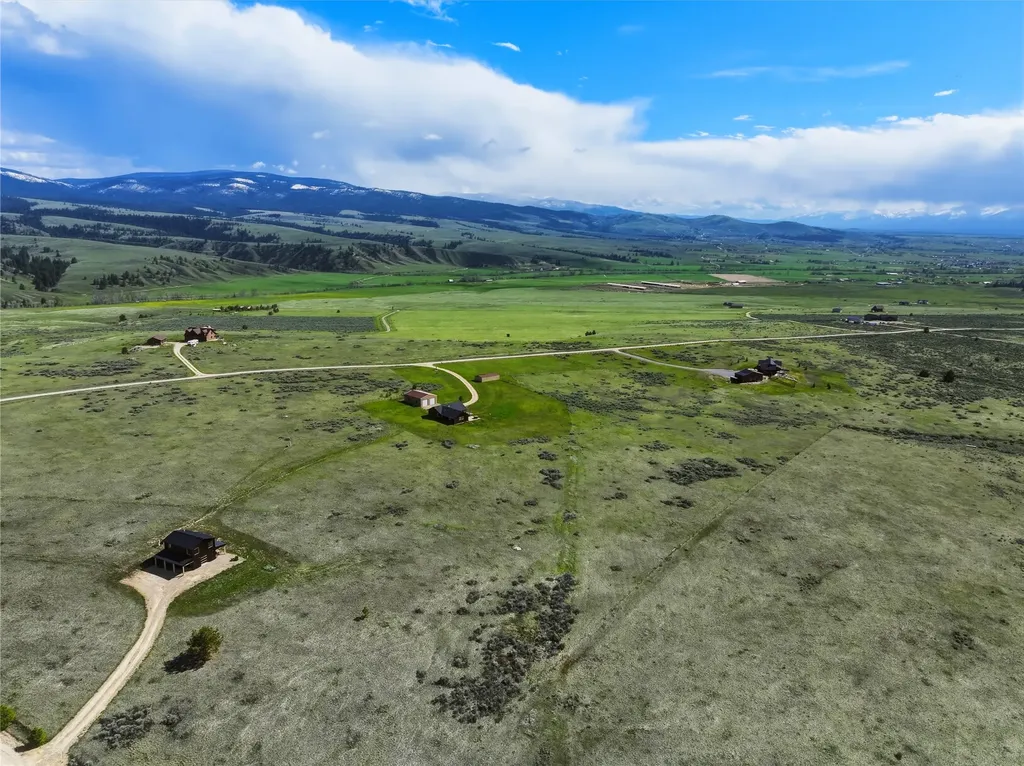 652 Pathfinder Road S Stevensville MT 59870