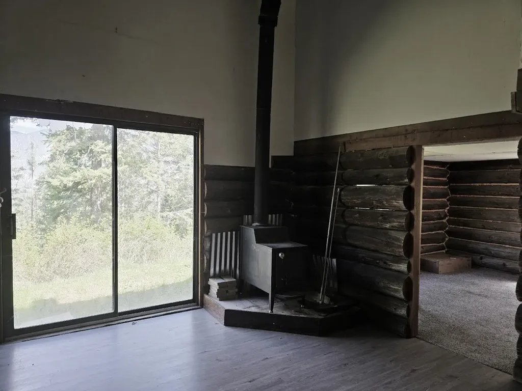 93 Wapiti Point Road Thompson Falls MT 59873