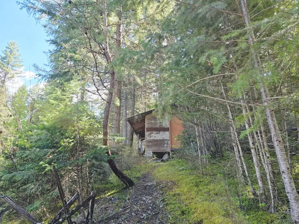 93 Wapiti Point Road Thompson Falls MT 59873
