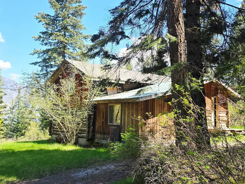 93 Wapiti Point Road Thompson Falls MT 59873