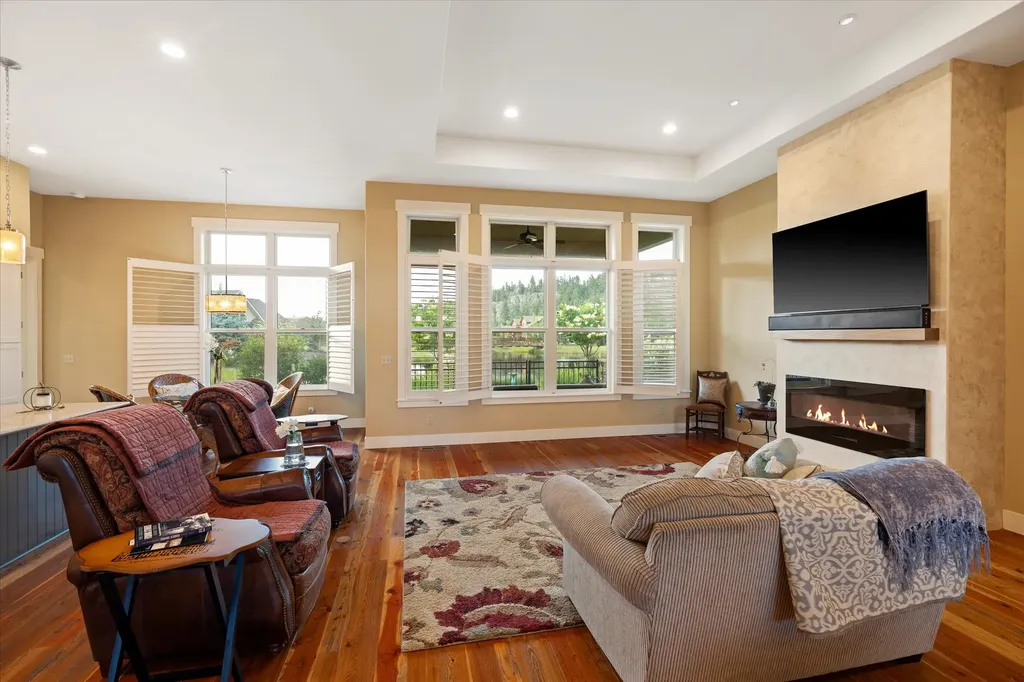 Nhn Lake Pointe Drive Bigfork MT 59911