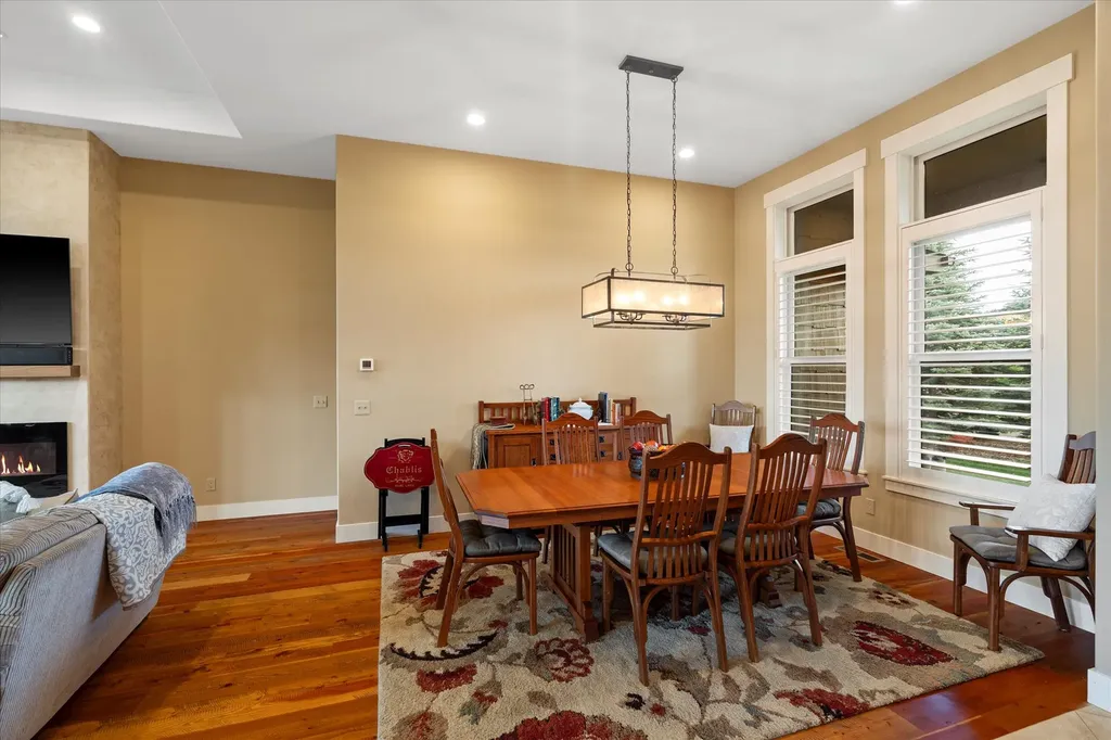 Nhn Lake Pointe Drive Bigfork MT 59911