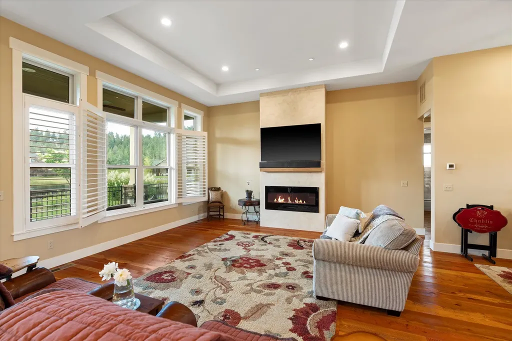 Nhn Lake Pointe Drive Bigfork MT 59911