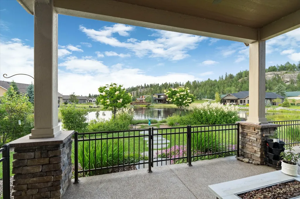 Nhn Lake Pointe Drive Bigfork MT 59911