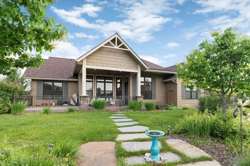 Nhn Lake Pointe Drive Bigfork MT 59911