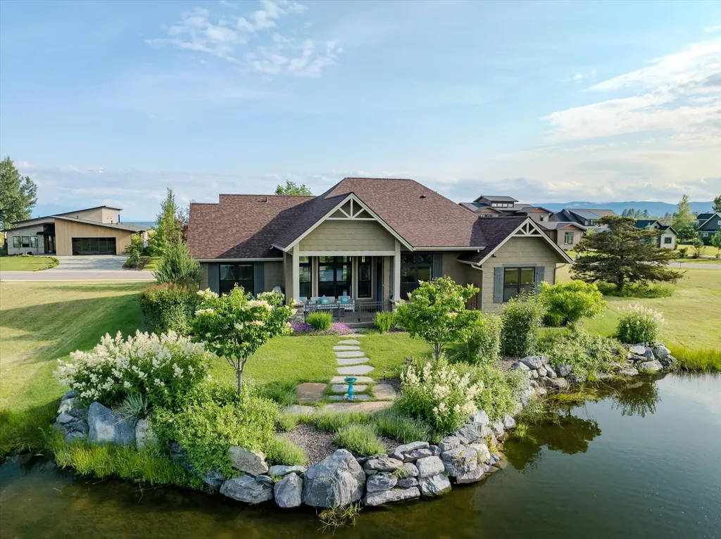 Nhn Lake Pointe Drive Bigfork MT 59911