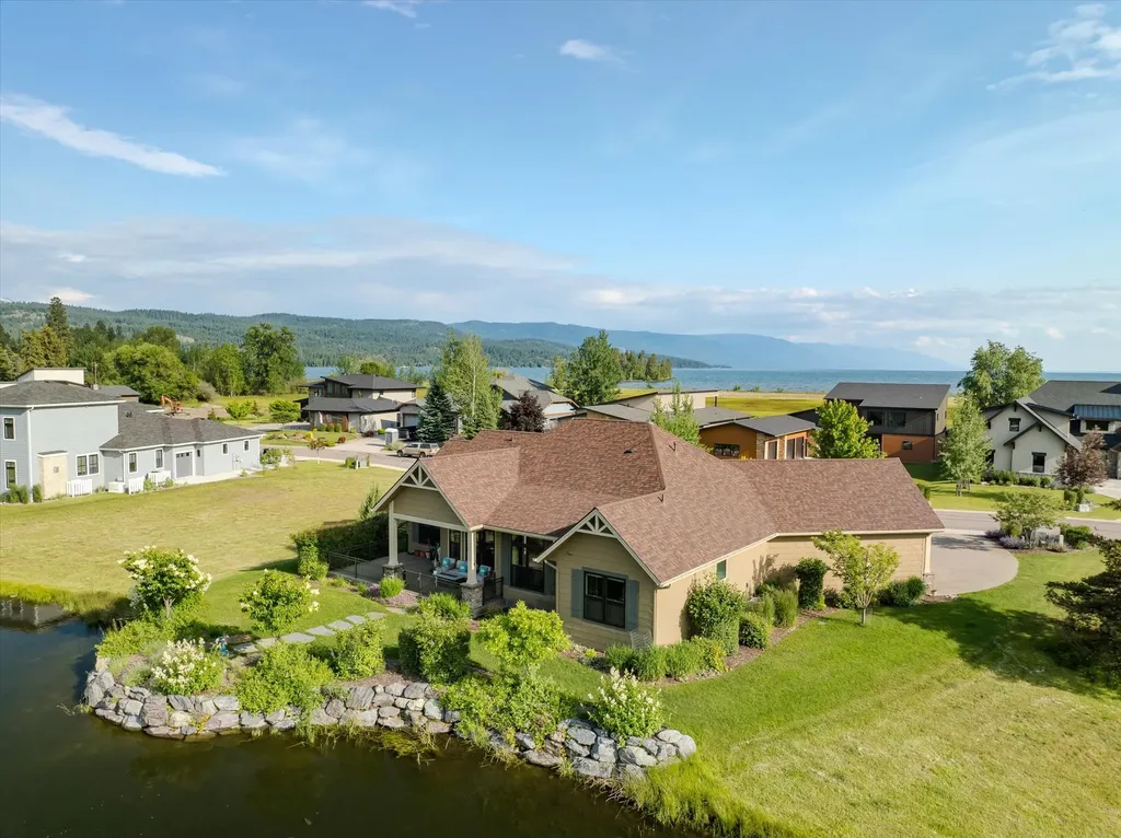 Nhn Lake Pointe Drive Bigfork MT 59911