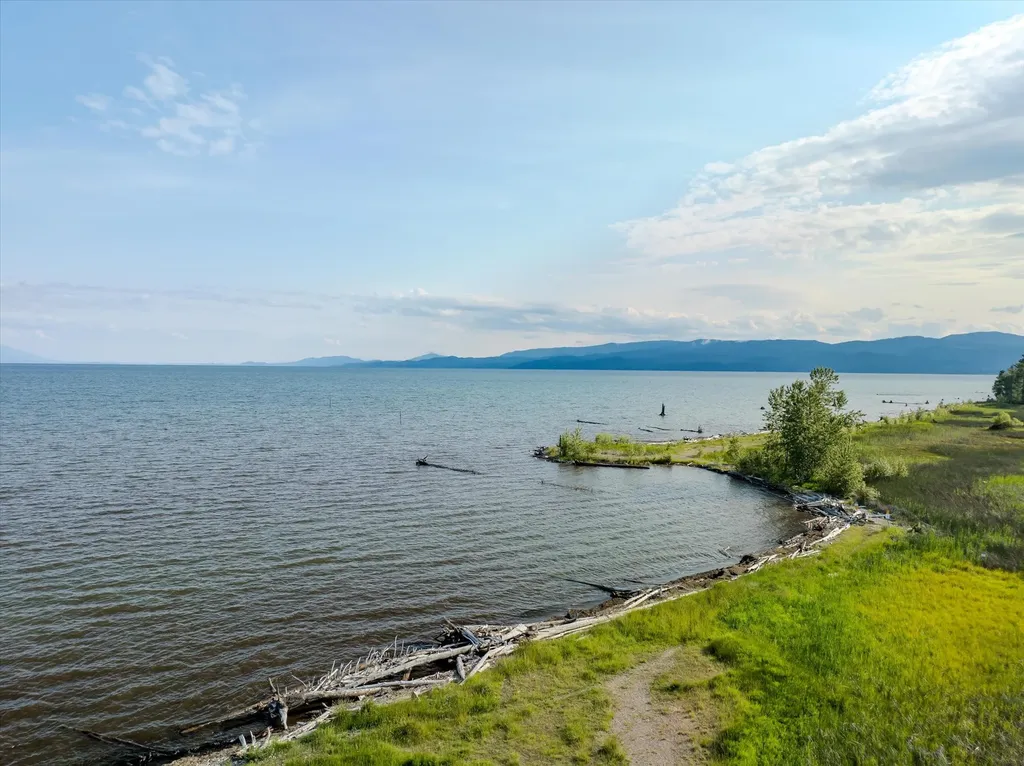 Nhn Lake Pointe Drive Bigfork MT 59911
