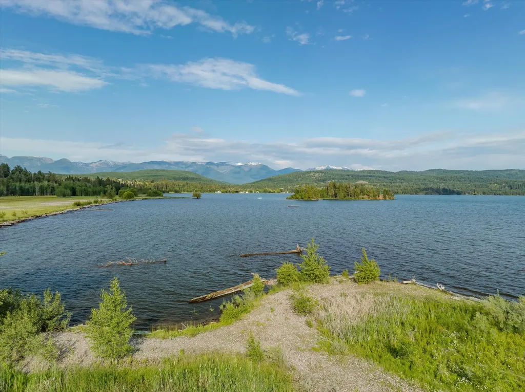 Nhn Lake Pointe Drive Bigfork MT 59911