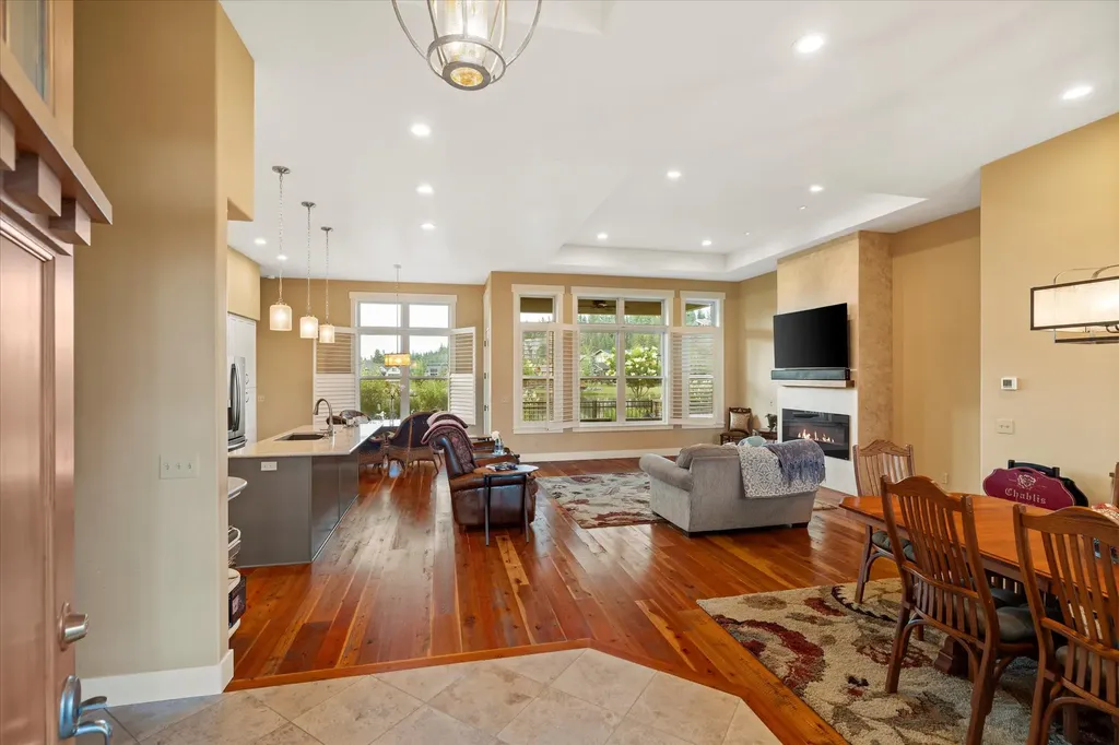Nhn Lake Pointe Drive Bigfork MT 59911
