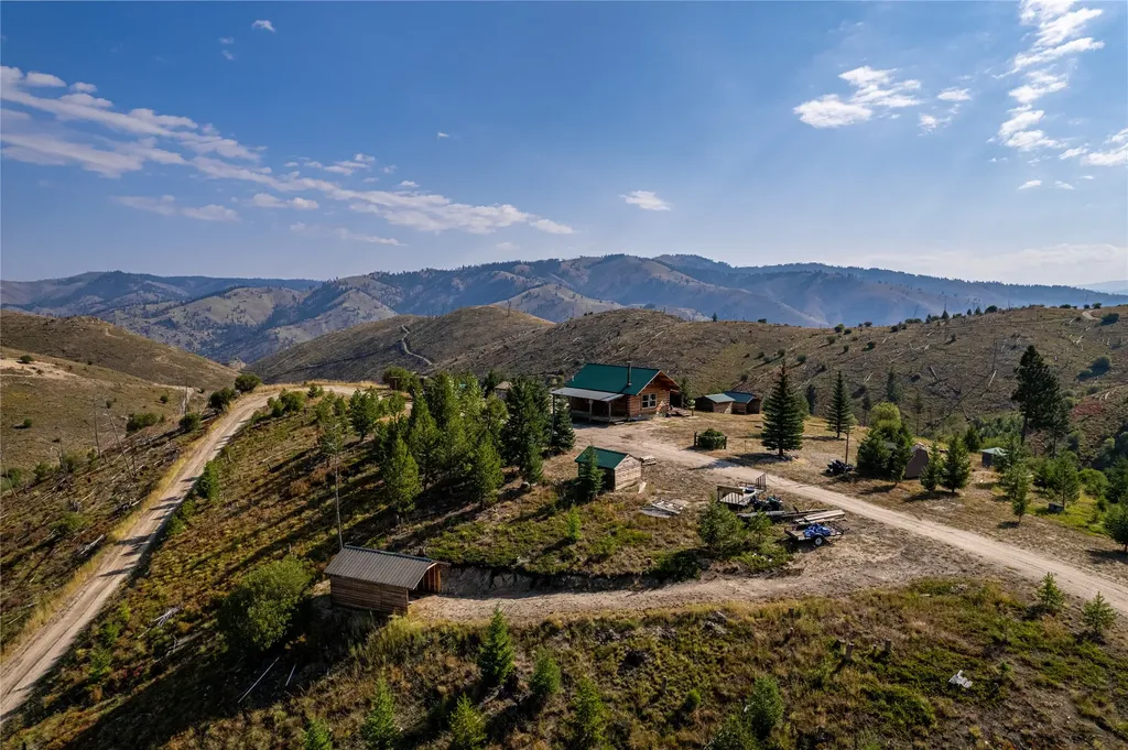 55 Blind Draw Road Conner MT 59827