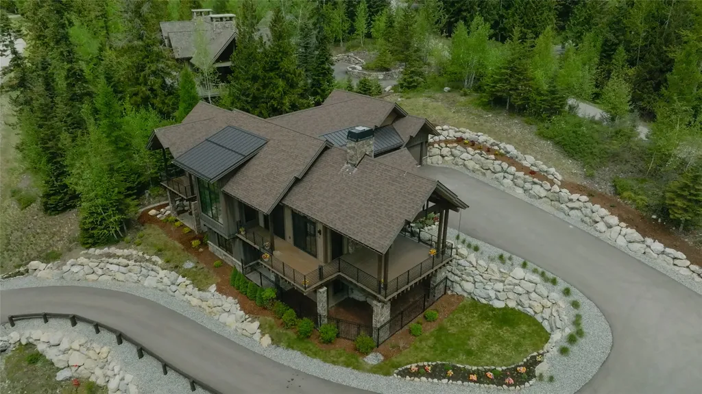 176 S Shooting Star Circle Whitefish MT 59937