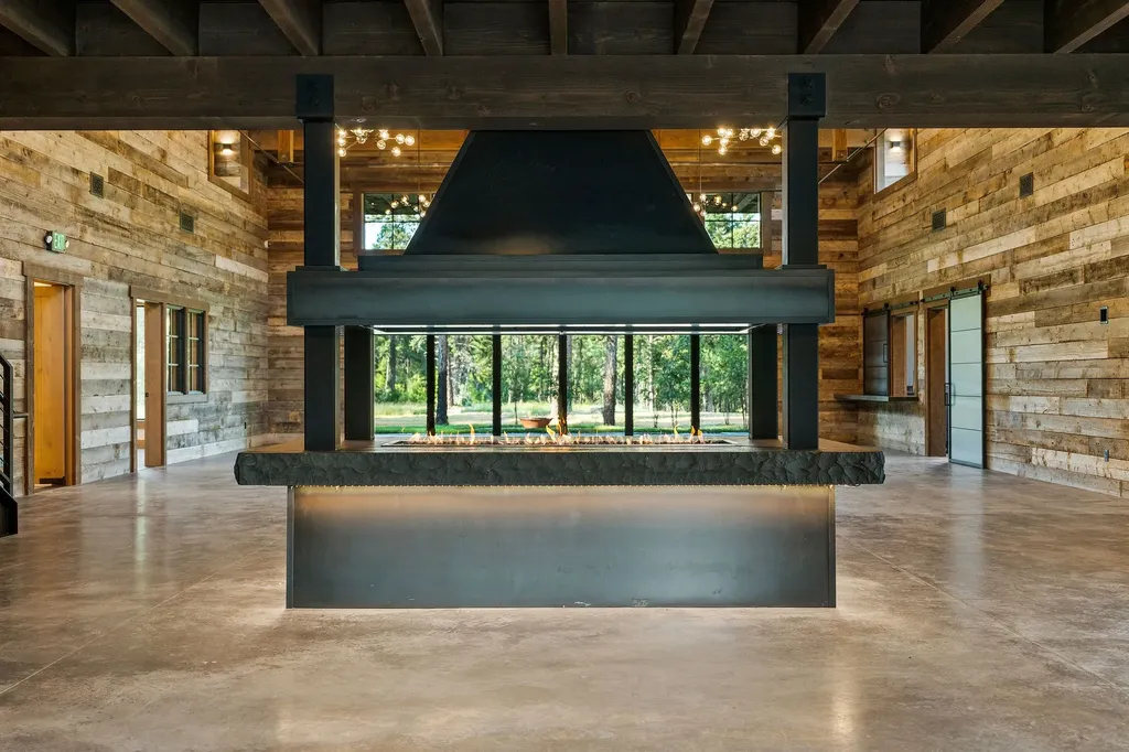477 Chief Cliff Trail Bigfork MT 59911