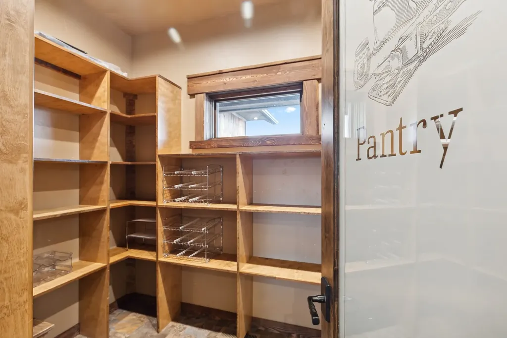 250 Crested Butte Way Victor MT 59875