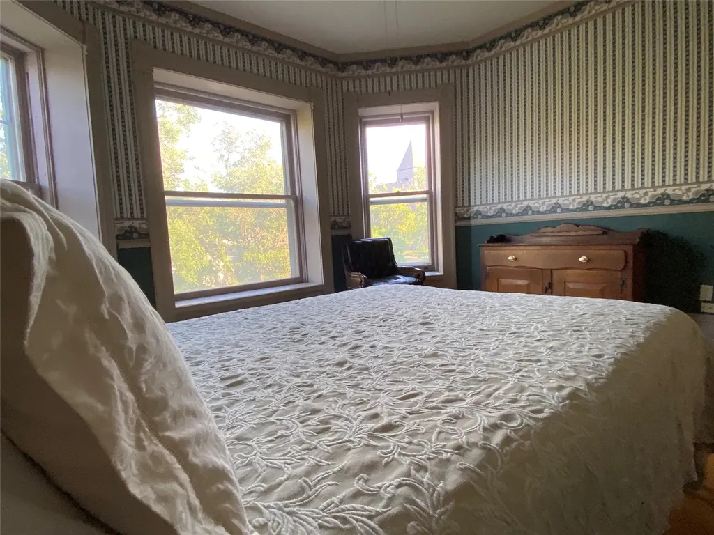 608 N Ewing Street Helena MT 59601